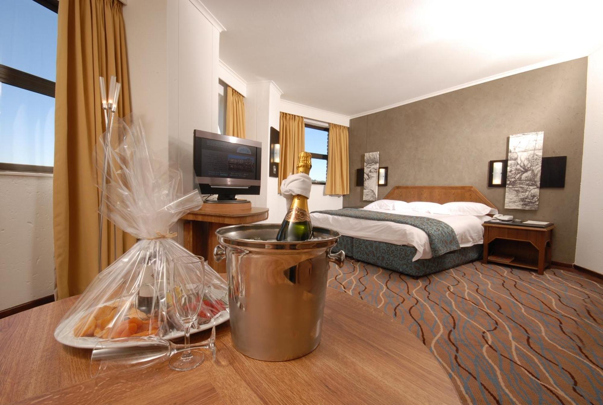 The Centurion Hotel 외부 사진