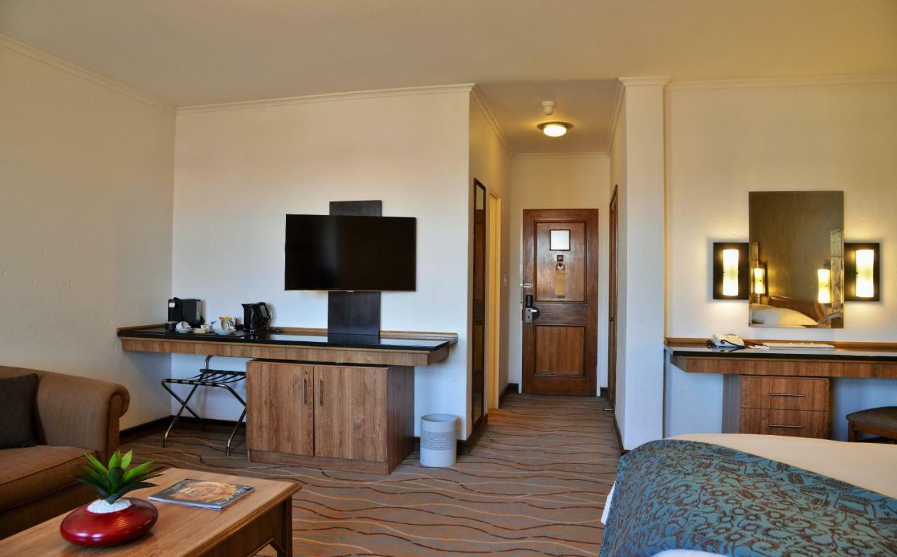 The Centurion Hotel 외부 사진